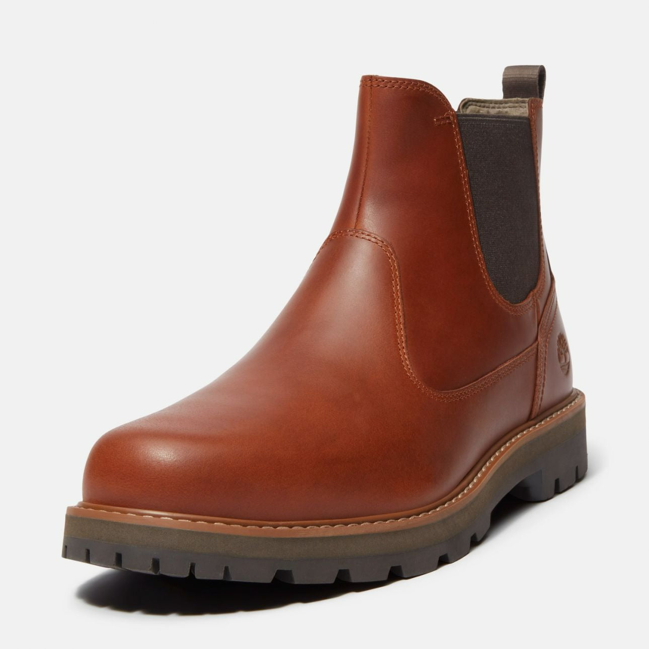 Timberland Britton Road Mid Chelsea brown men’s boots angled front side close-up